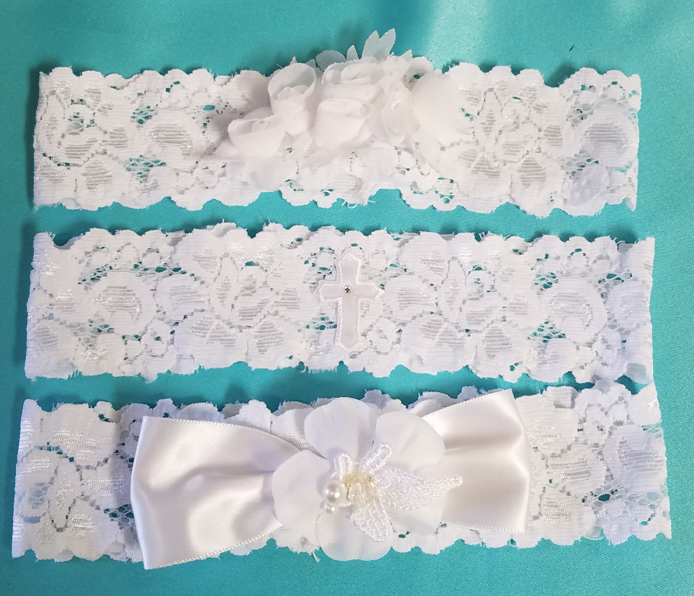 Set of 6 white lace baby headbands